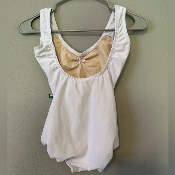 Luckyleo - Picture 2 of 2